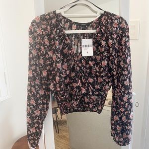Long sleeve crop top NWT